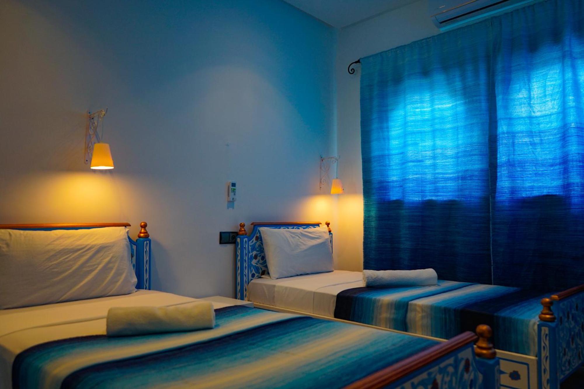 Hotel Marrakech Chefchaouen Buitenkant foto