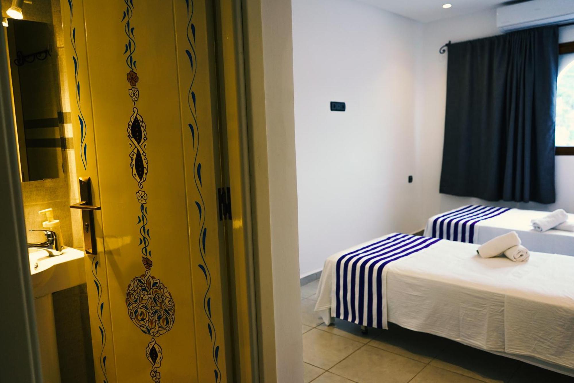 Hotel Marrakech Chefchaouen Buitenkant foto